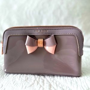 Cosmetic Ted Baker London bag